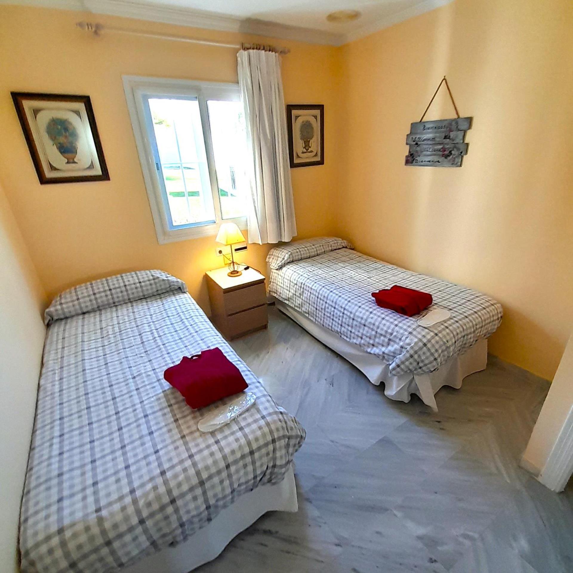 Villa Angie Нерха Екстериор снимка