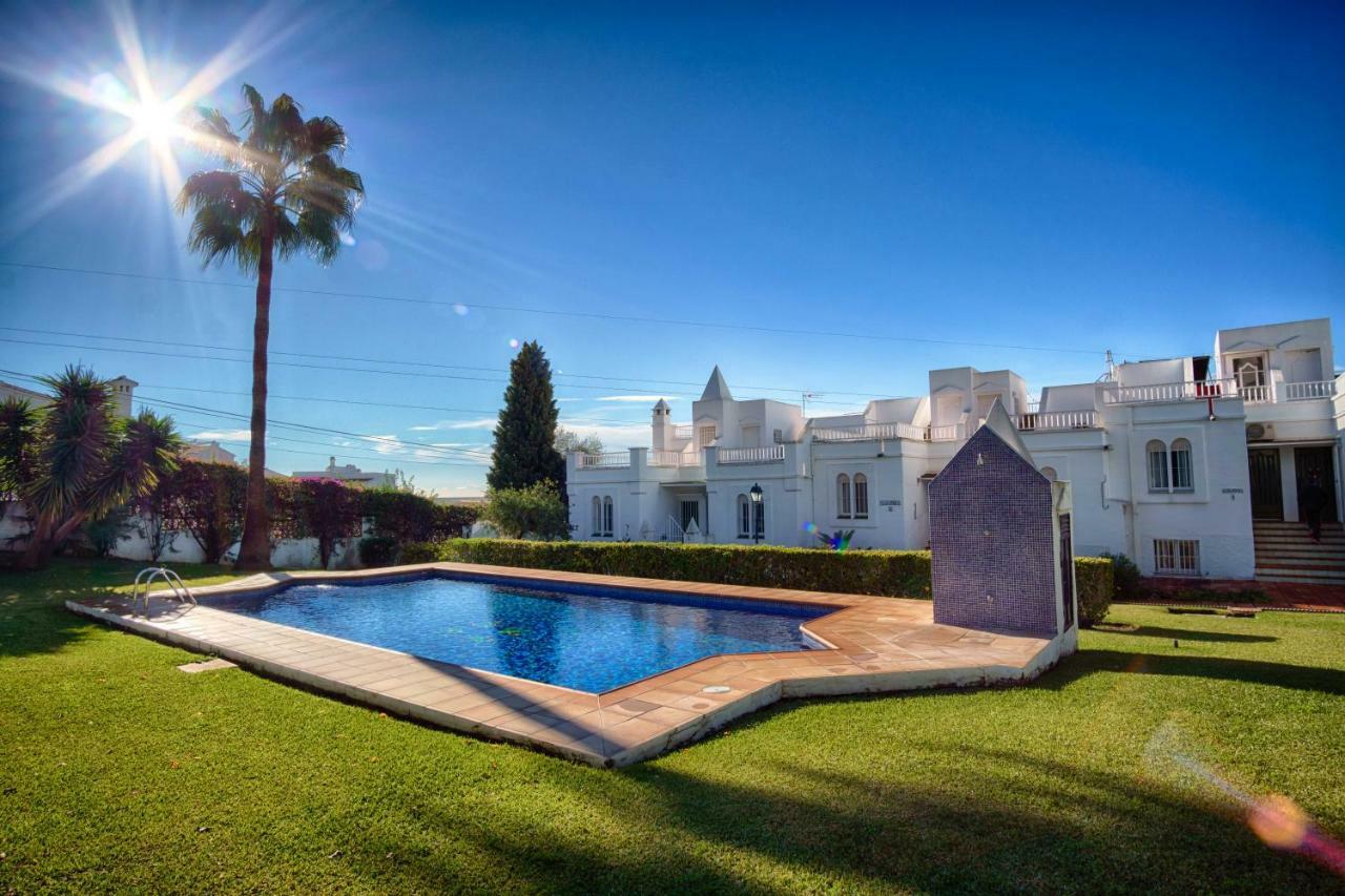 Villa Angie Нерха Екстериор снимка