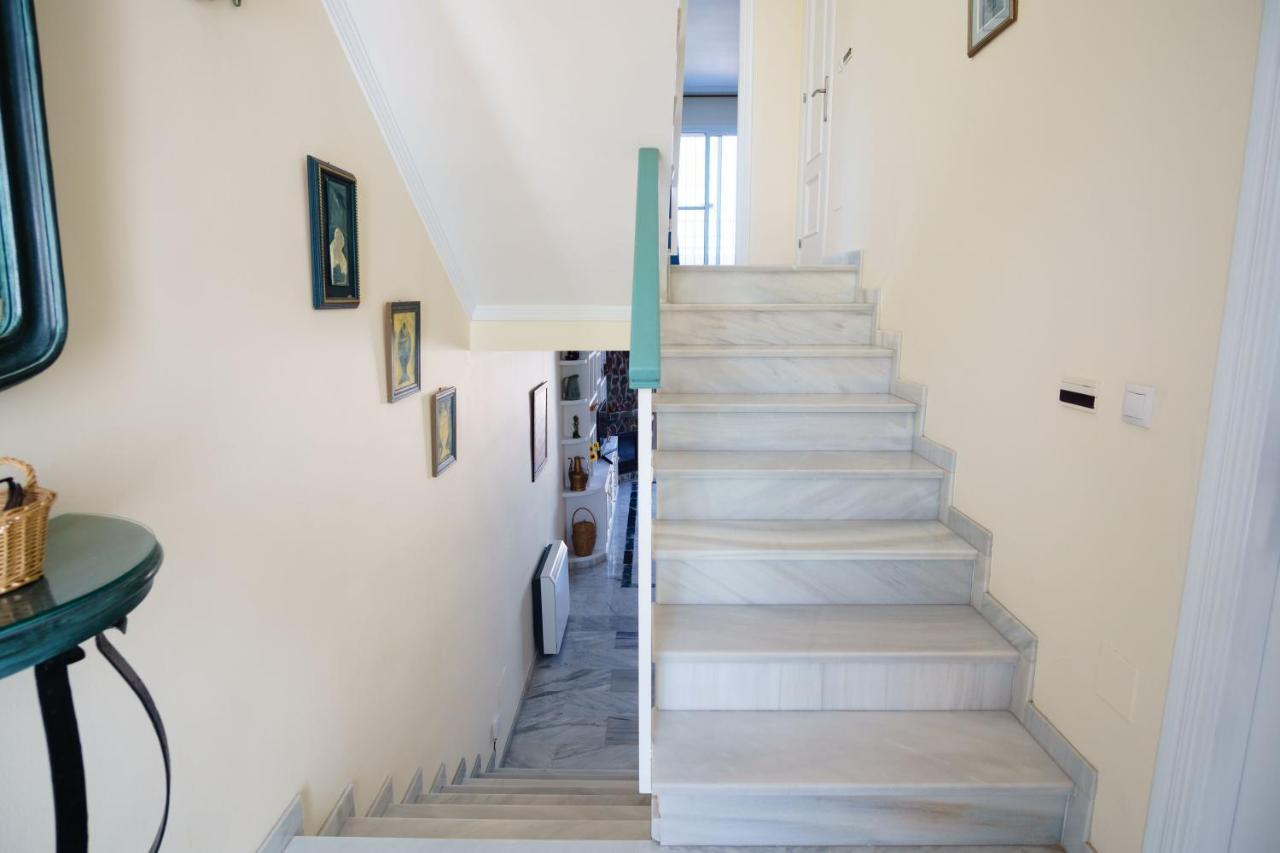 Villa Angie Нерха Екстериор снимка
